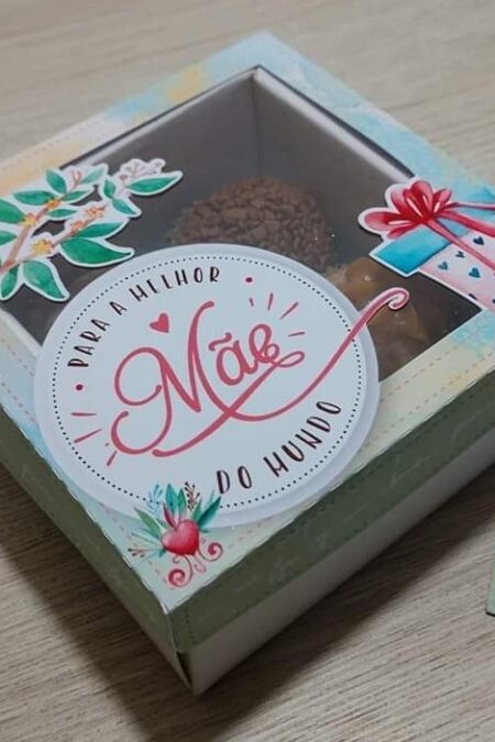 Arquivo Digital Caixa 4 Doces dia das Mães - PDF + STUDIO