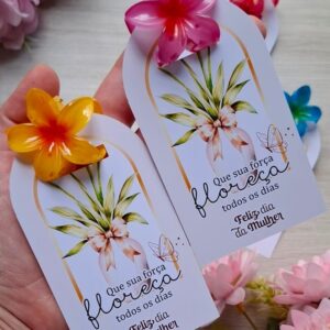 Arquivo PDF para Presilha em Formato de Flor - Dia das Mulheres