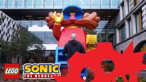 Dr. Eggman domina o Quartel-General da LEGO®